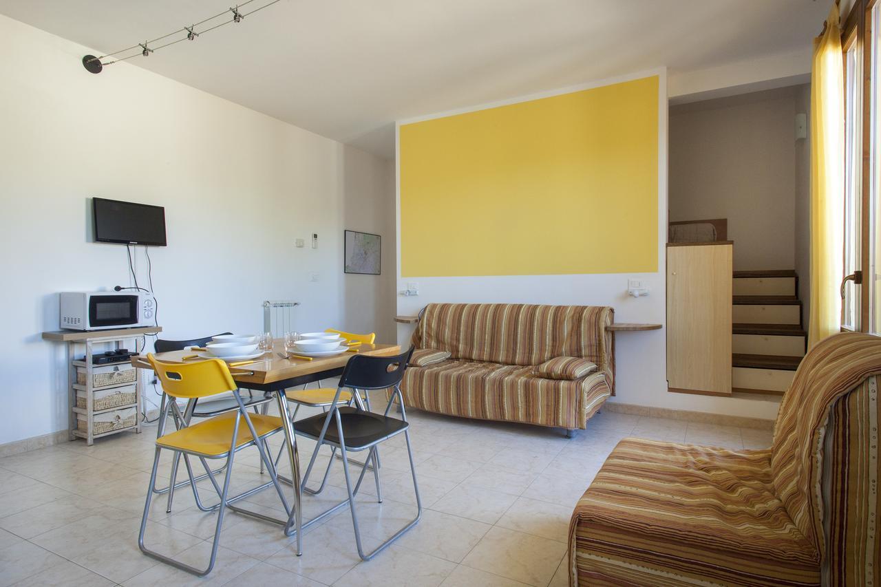 La Fonte Degli Angeli Apartments Suvereto Bagian luar foto