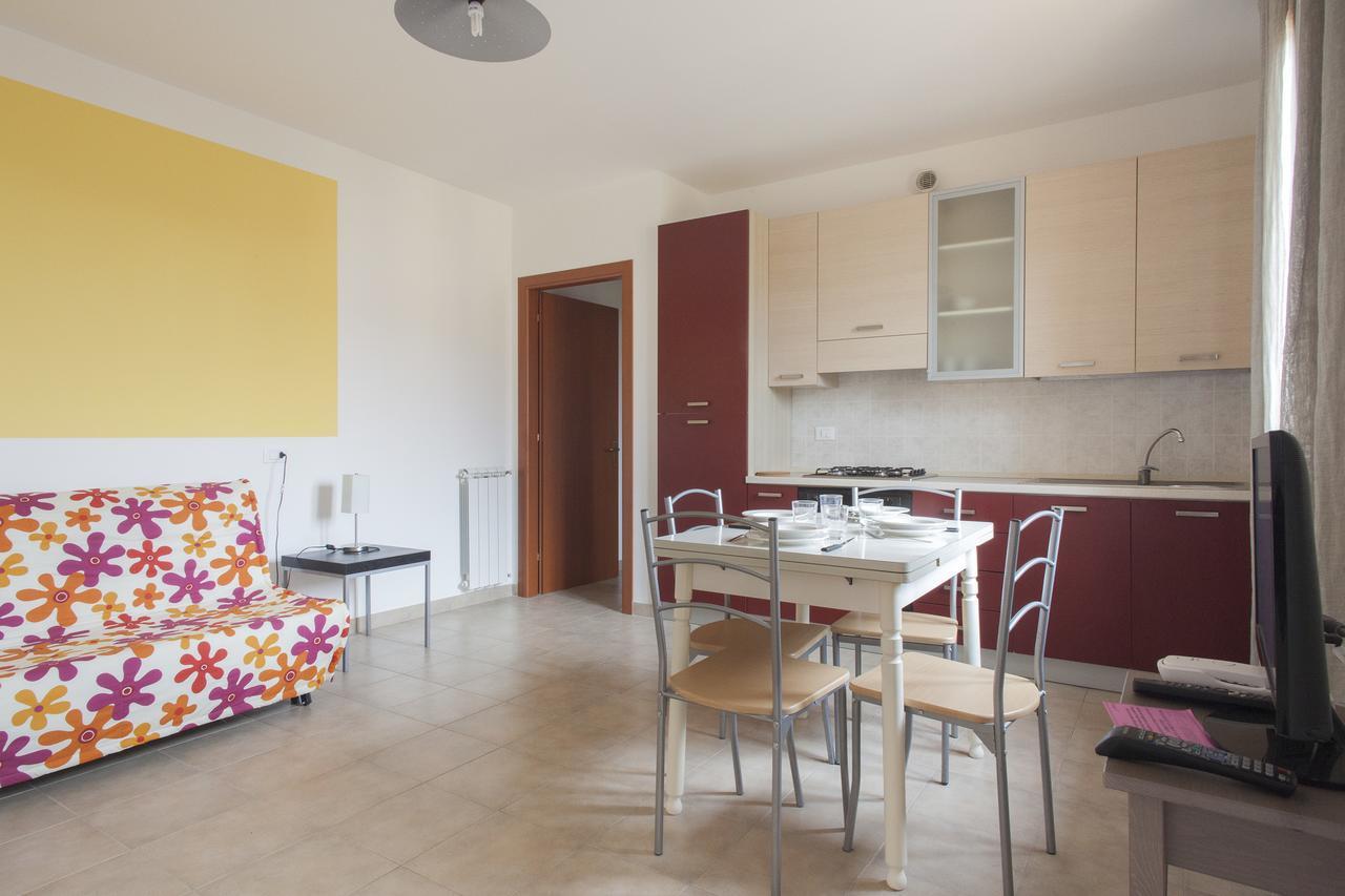 La Fonte Degli Angeli Apartments Suvereto Bagian luar foto