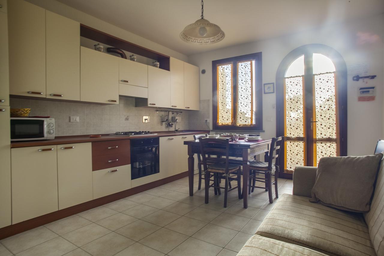 La Fonte Degli Angeli Apartments Suvereto Bagian luar foto